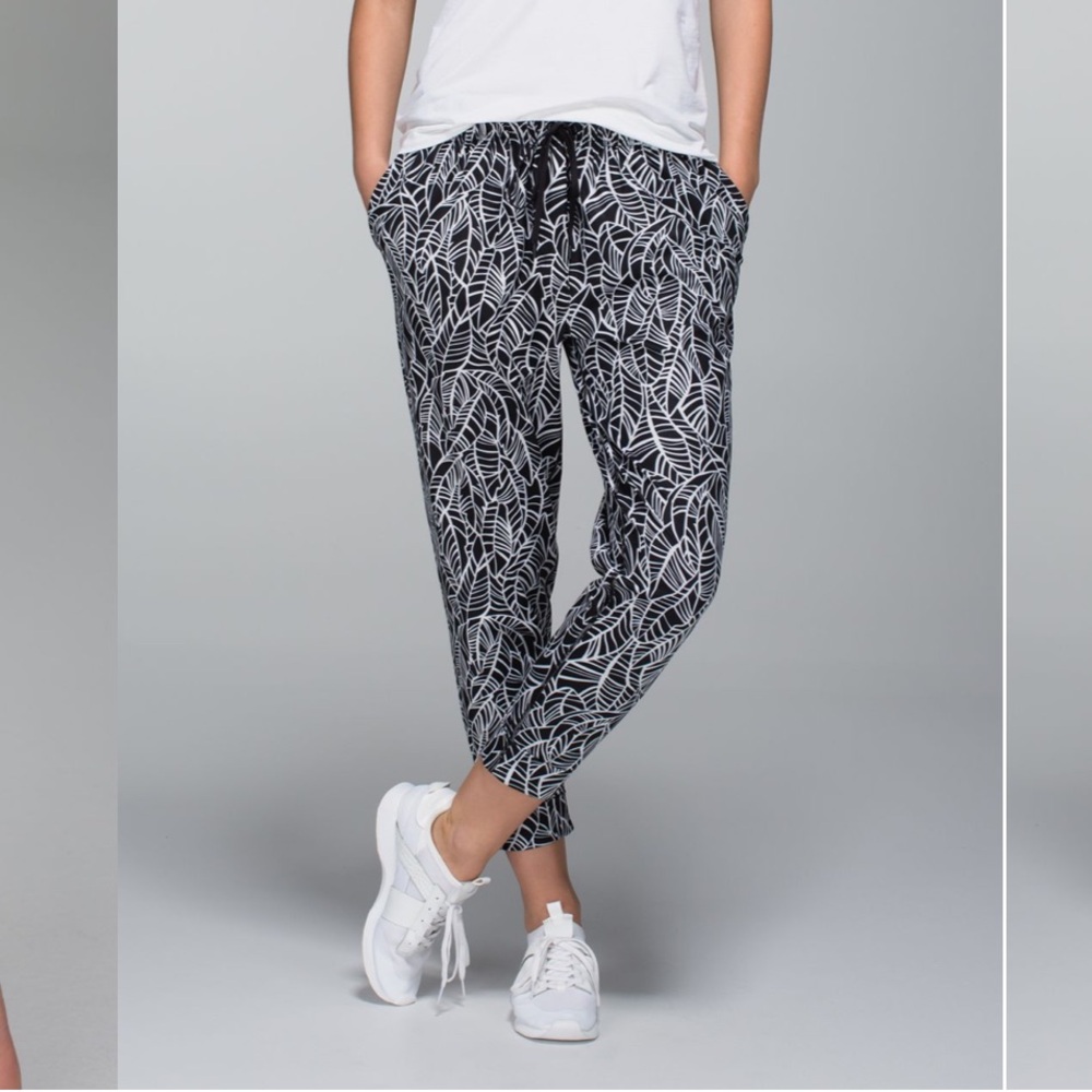 lululemon Jet Crop Print Pretty Palm Black Angel Wing